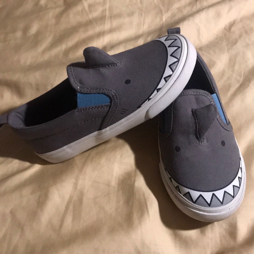 Baby Shark Shoes
